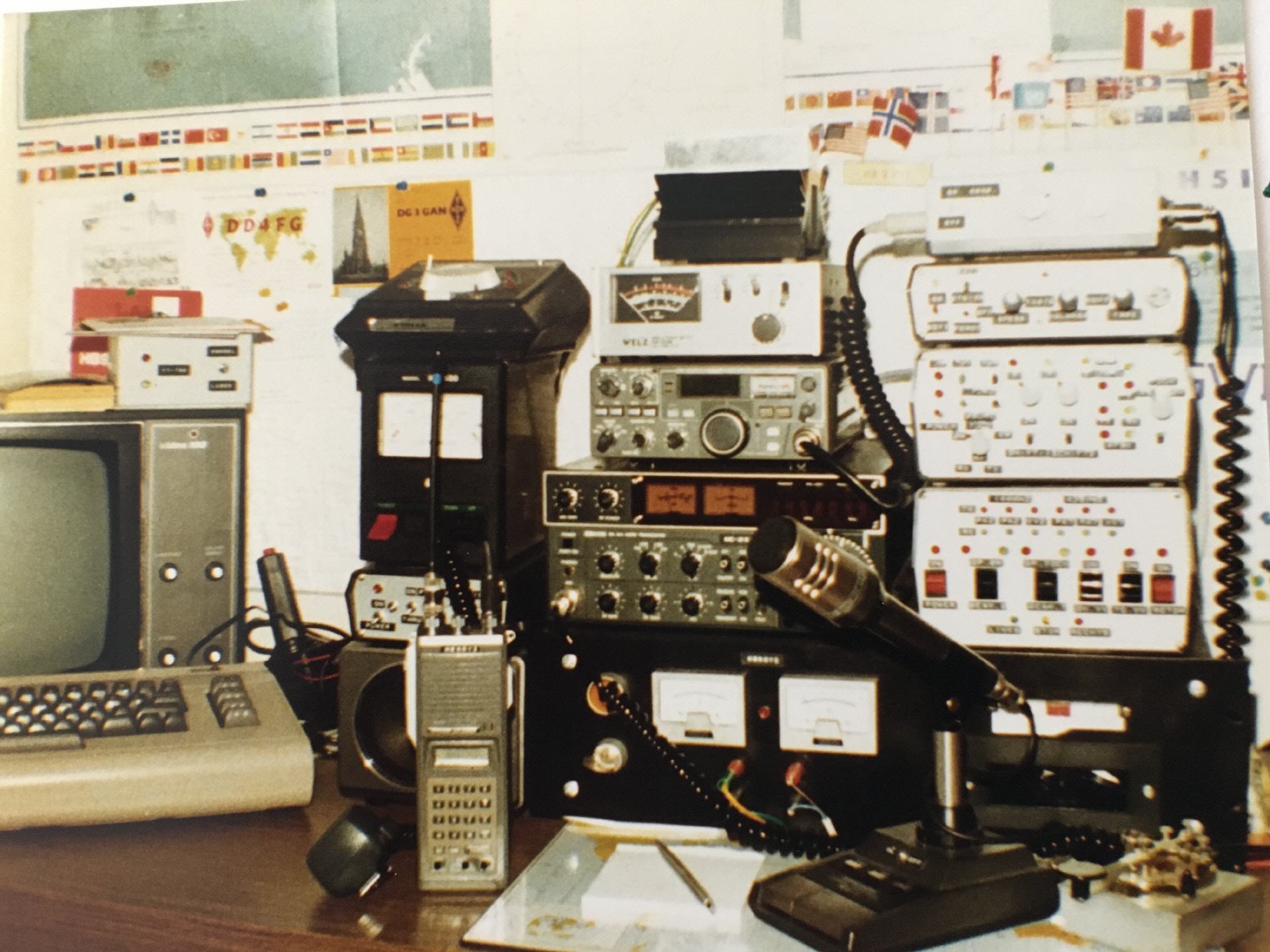 Shack 1984 - Oscar 10 Satellite Station